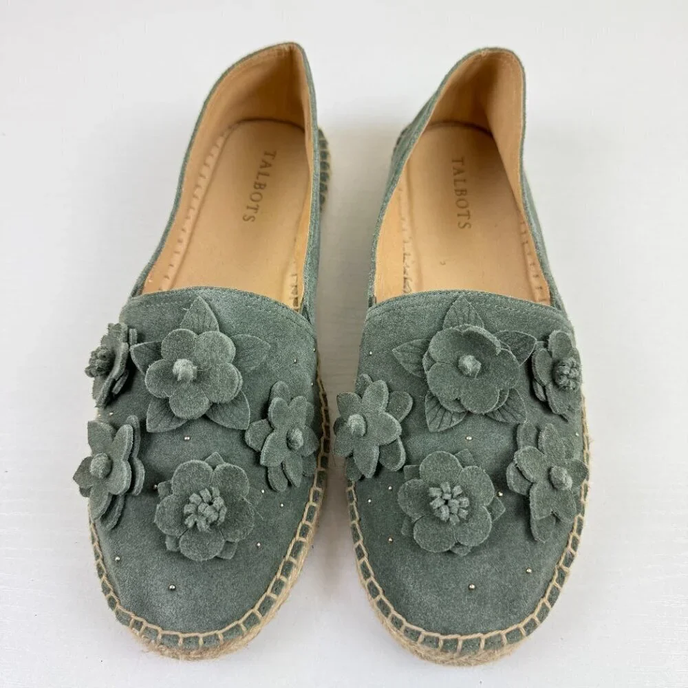 EUC Tablots Izzy Sage Green Floral Suede Espadrille Flats